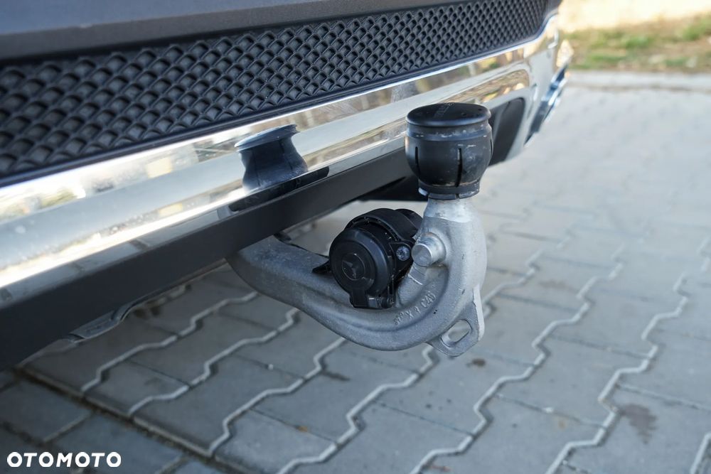 Mercedes-Benz GLB 200 AMG Line 7G-DCT - 16