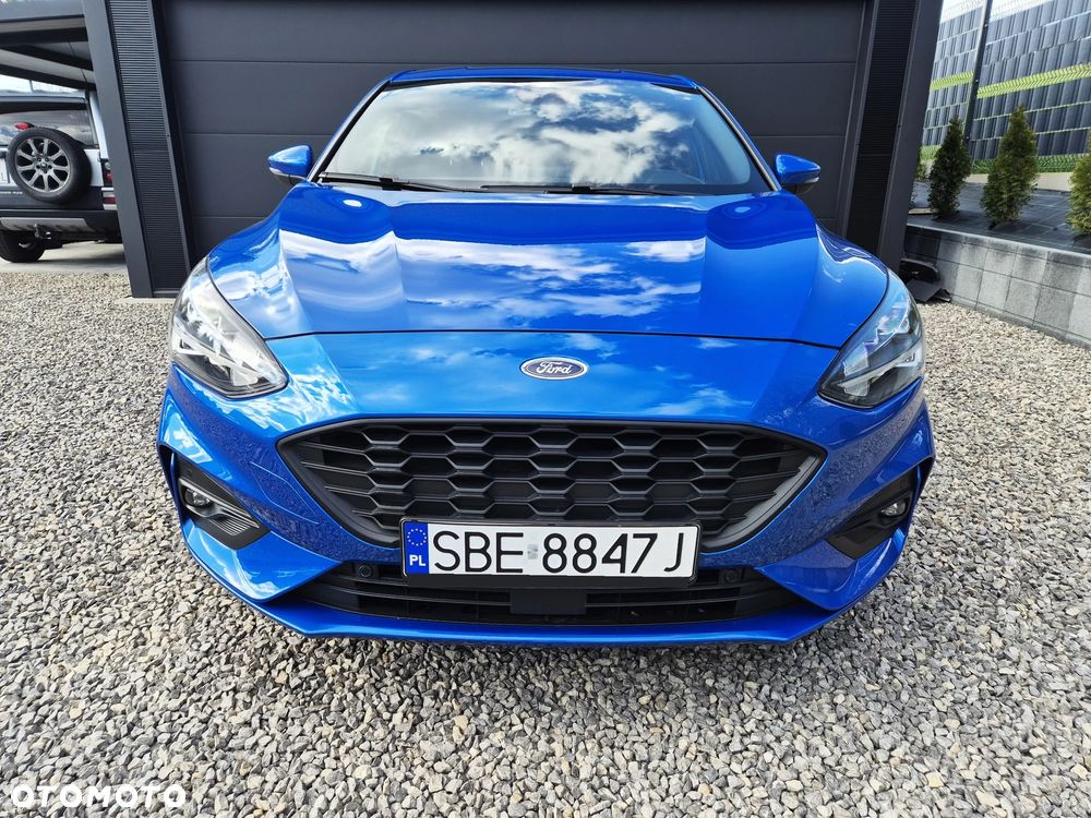 Ford Focus 1.0 EcoBoost Hybrid ST-LINE - 2