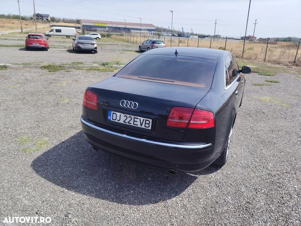 Audi A8 - 5