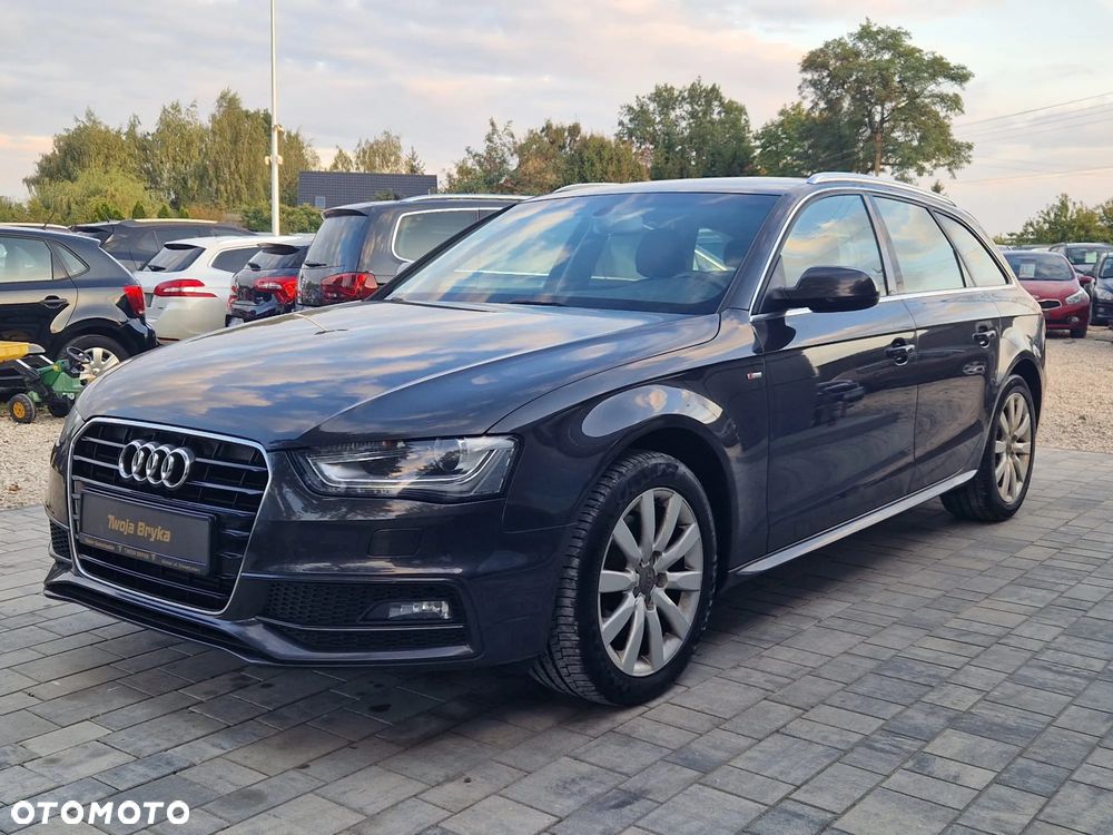 Audi A4 - 1