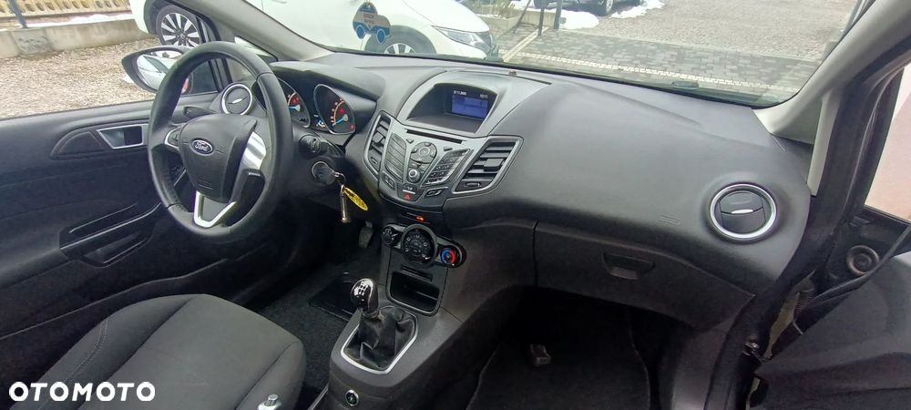 Ford Fiesta 1.4 Trend EU5 - 34