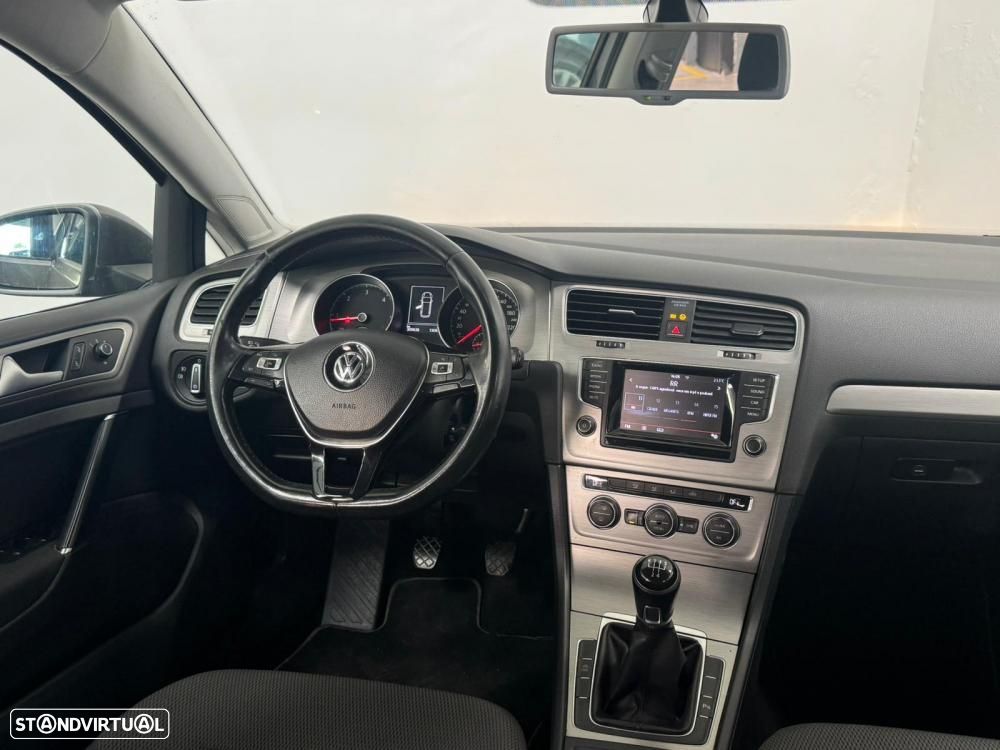 VW Golf Variant 1.6 TDi BlueMotion Comfortline - 30