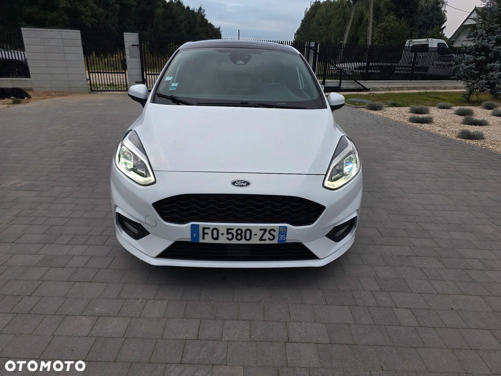 Ford Fiesta 1.0 EcoBoost S&S ST-LINE - 24
