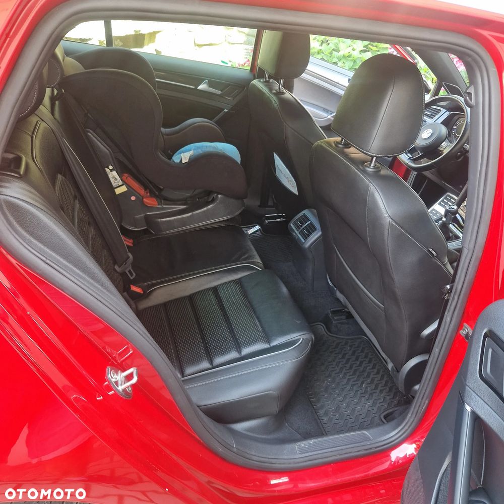 Volkswagen Golf 2.0 TSI BMT 4Mot R - 34