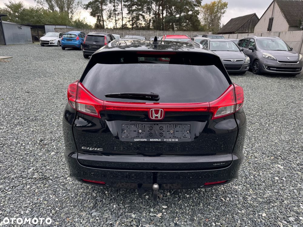 Honda Civic 1.6 i-DTEC Comfort Black Edition - 5
