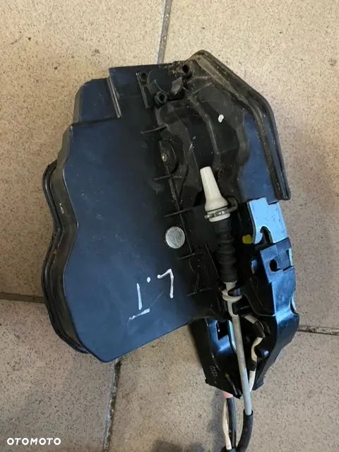 DOCIĄG DRZWI ZAMKI PRZÓD TYŁ BMW F10 KOMPLET - 17