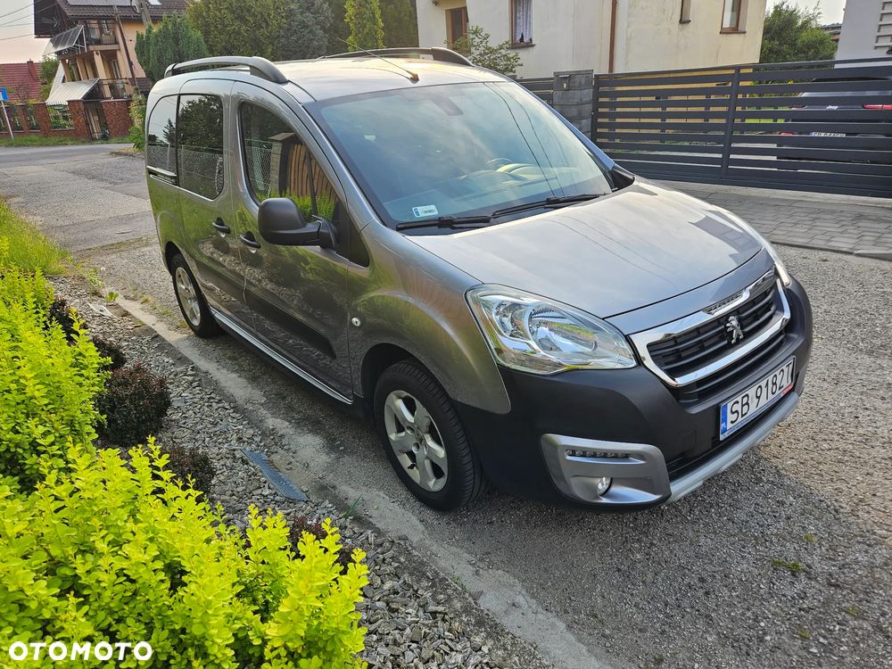 Peugeot Partner 1.6 BlueHDi Outdoor S&S - 2