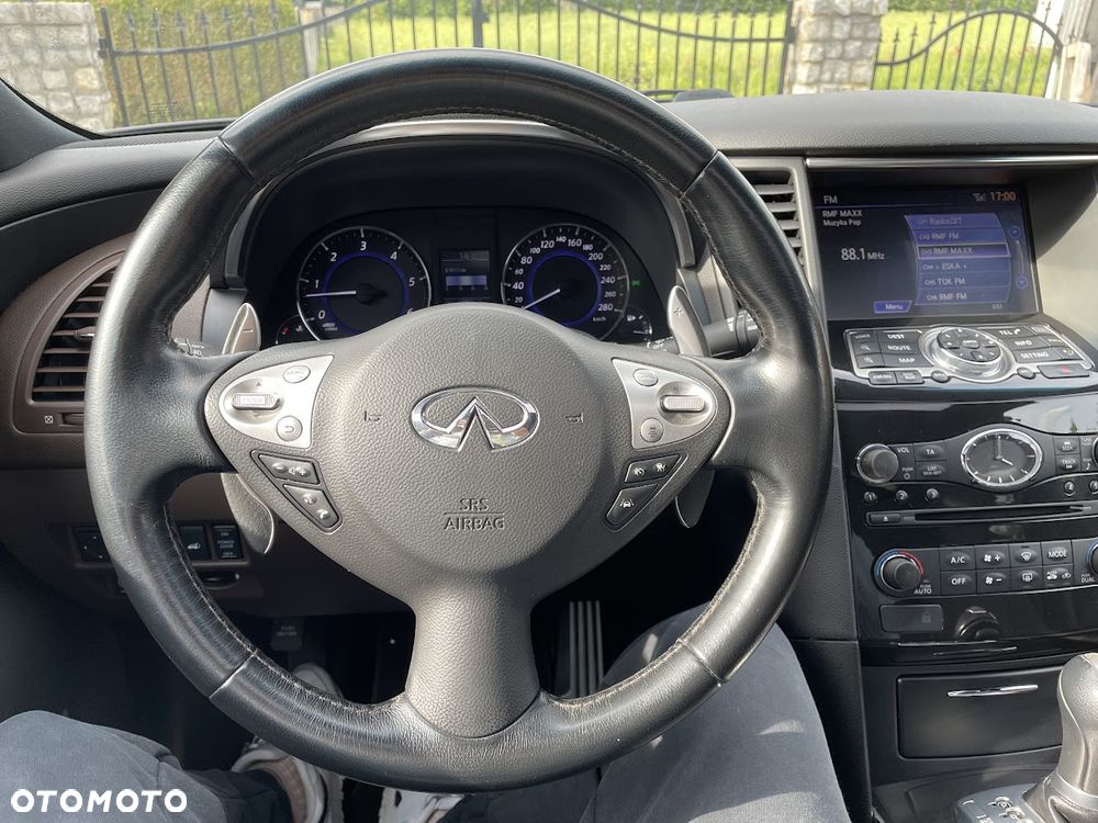 Infiniti QX70 3.0d S Premium - 15
