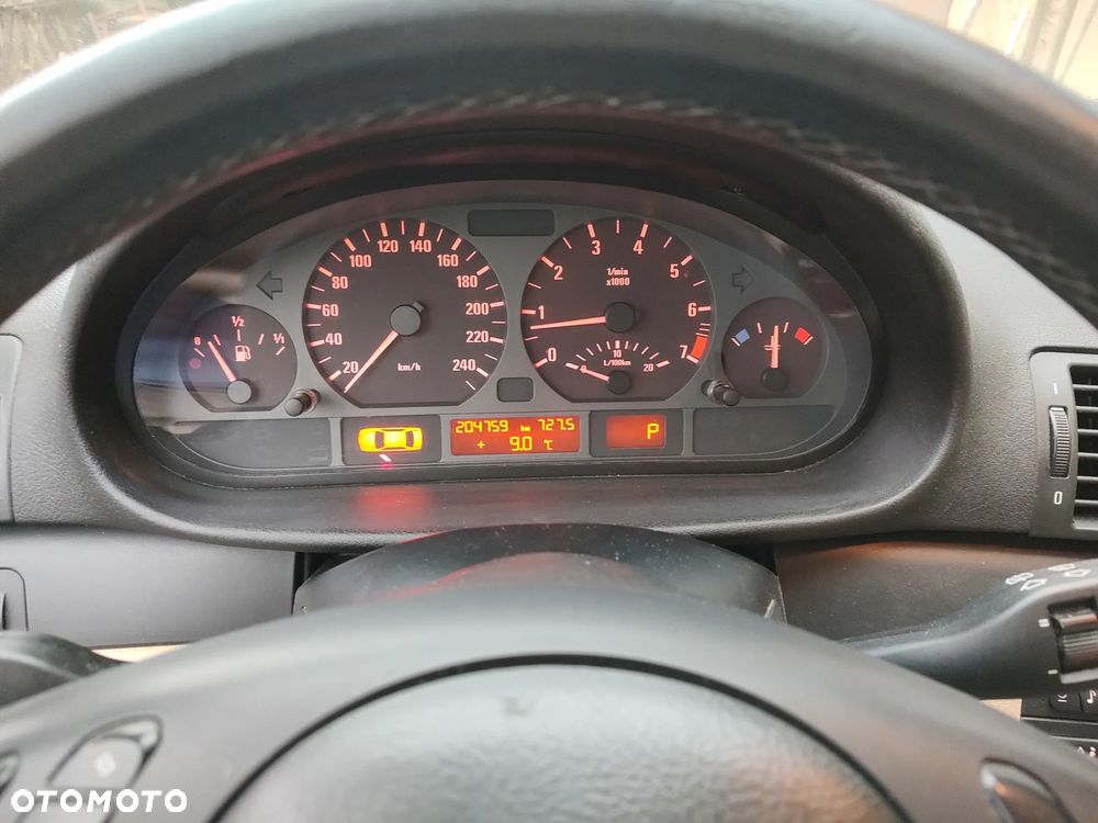 BMW Seria 3 - 17