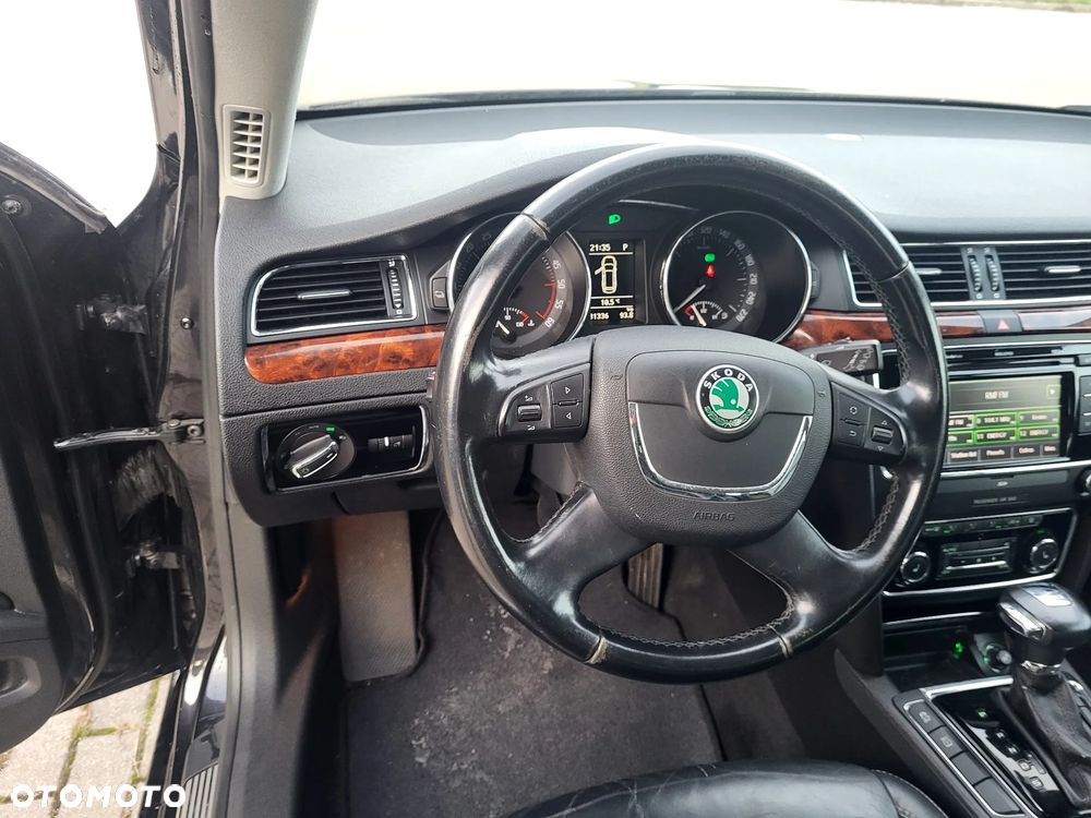Skoda Superb 2.0 TDI Comfort DSG - 9