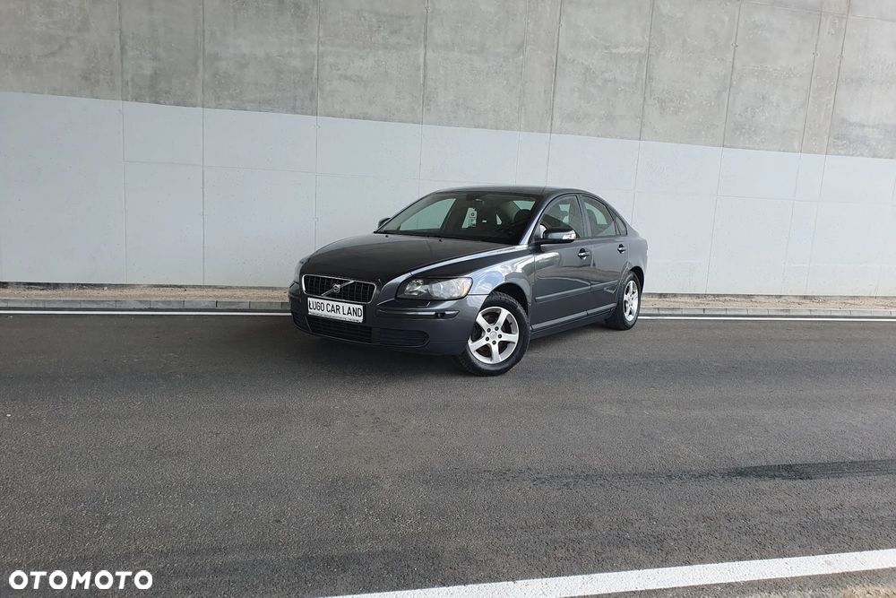 Volvo S40 1.8 Momentum - 3