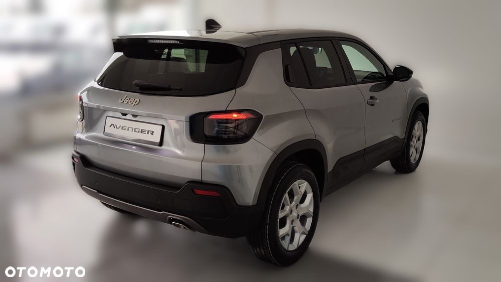Jeep Avenger 1.2 T3 mHEV Altitude FWD eDCT6 - 4