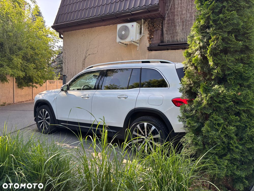 Mercedes-Benz GLB 250 4Matic 8G-DCT Special Edition - 7
