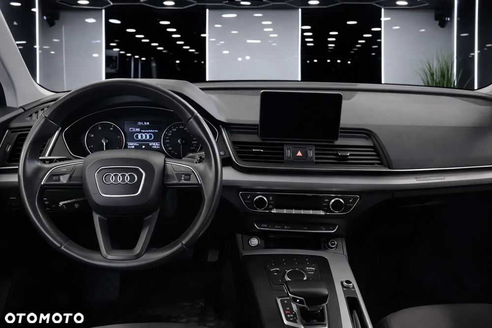 Audi Q5 35 TDI Quattro S tronic - 6