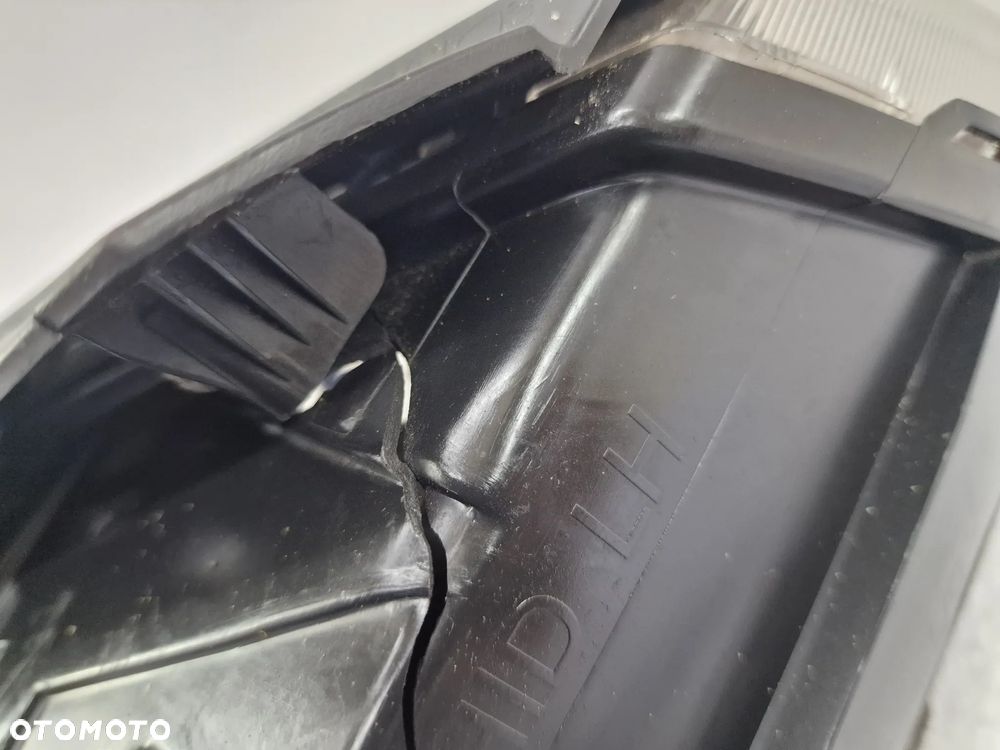 HYUNDAI SANTA FE II 06- LEWA LAMPA PRZEDNIA PRZÓD XENON + PRZETWORNICA , NR 92101-2B1 / 92101-2B120 , NR AUKCJI LA508 - 17