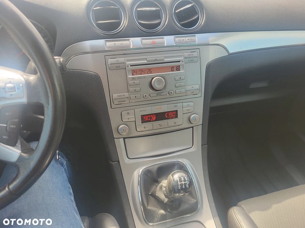 Ford S-Max 2.0 Viva Titanium - 26