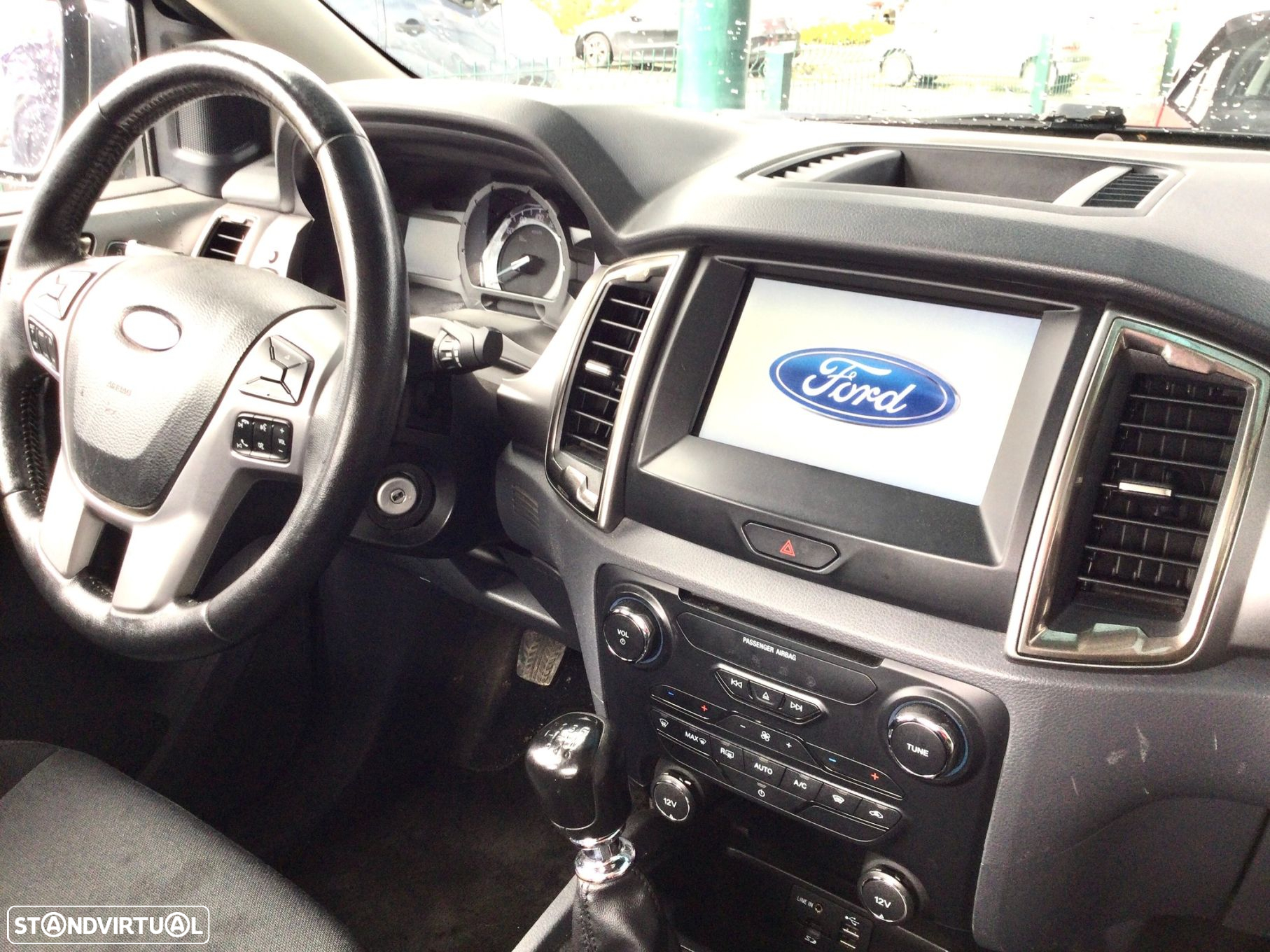 Ford Ranger - 9