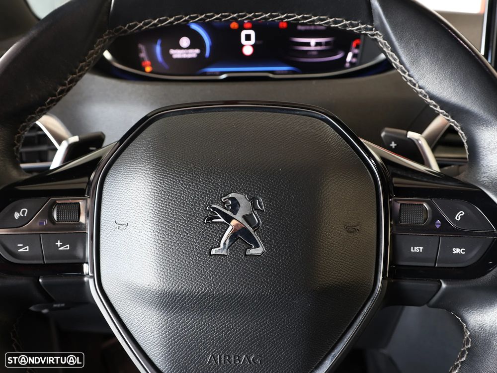 Peugeot 3008 1.2 PureTech Allure EAT8 - 21