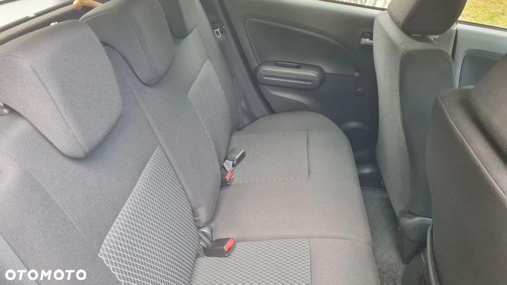 Suzuki Splash - 16