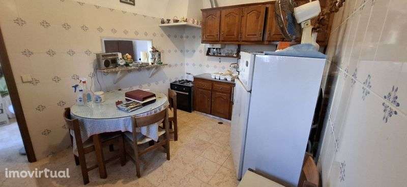 Casa em pedra arrendar - Grande imagem: 5/6