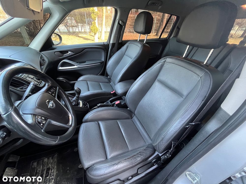 Opel Zafira Tourer 1.4 Turbo Style - 17