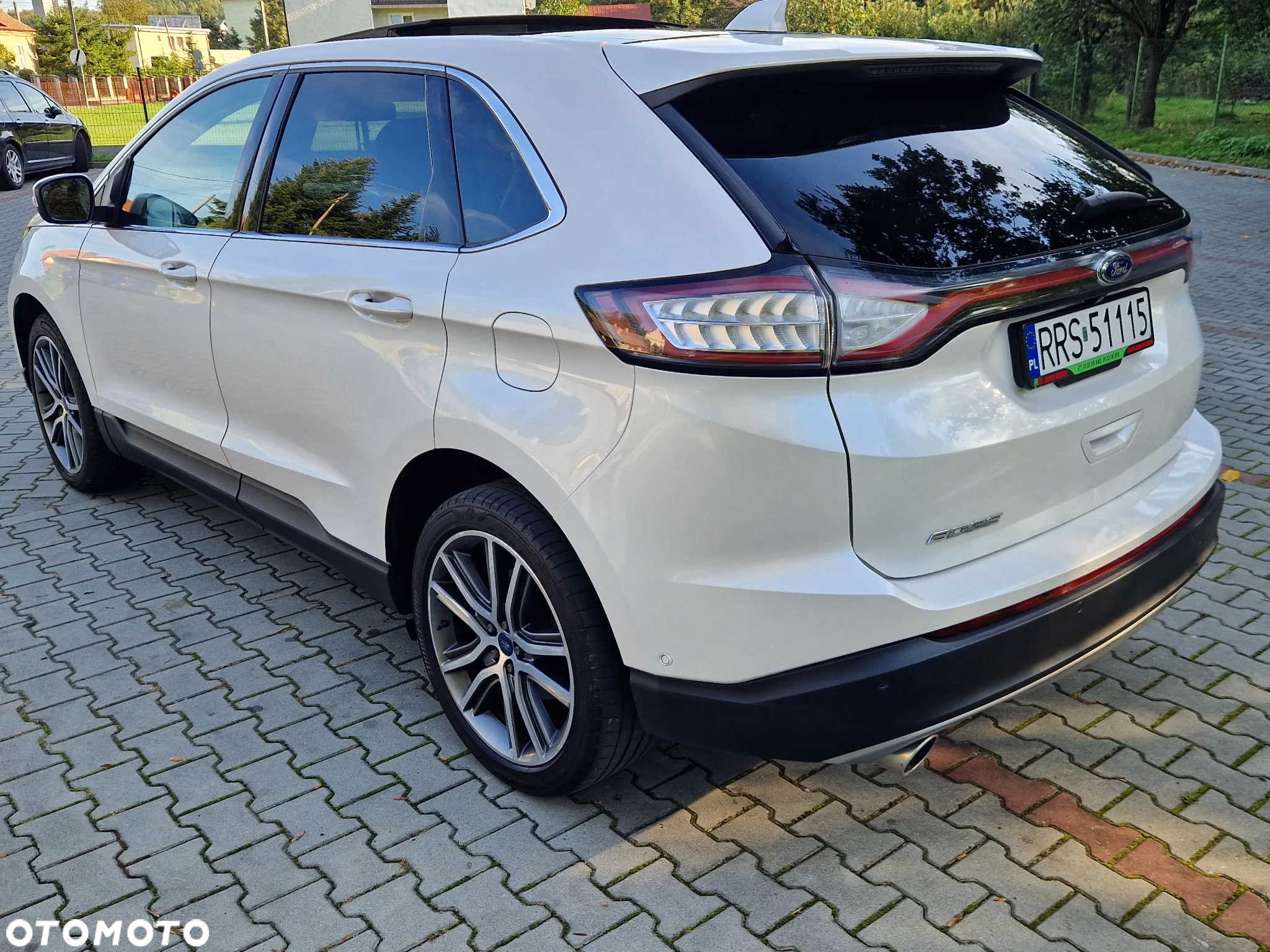 Ford Edge - 10