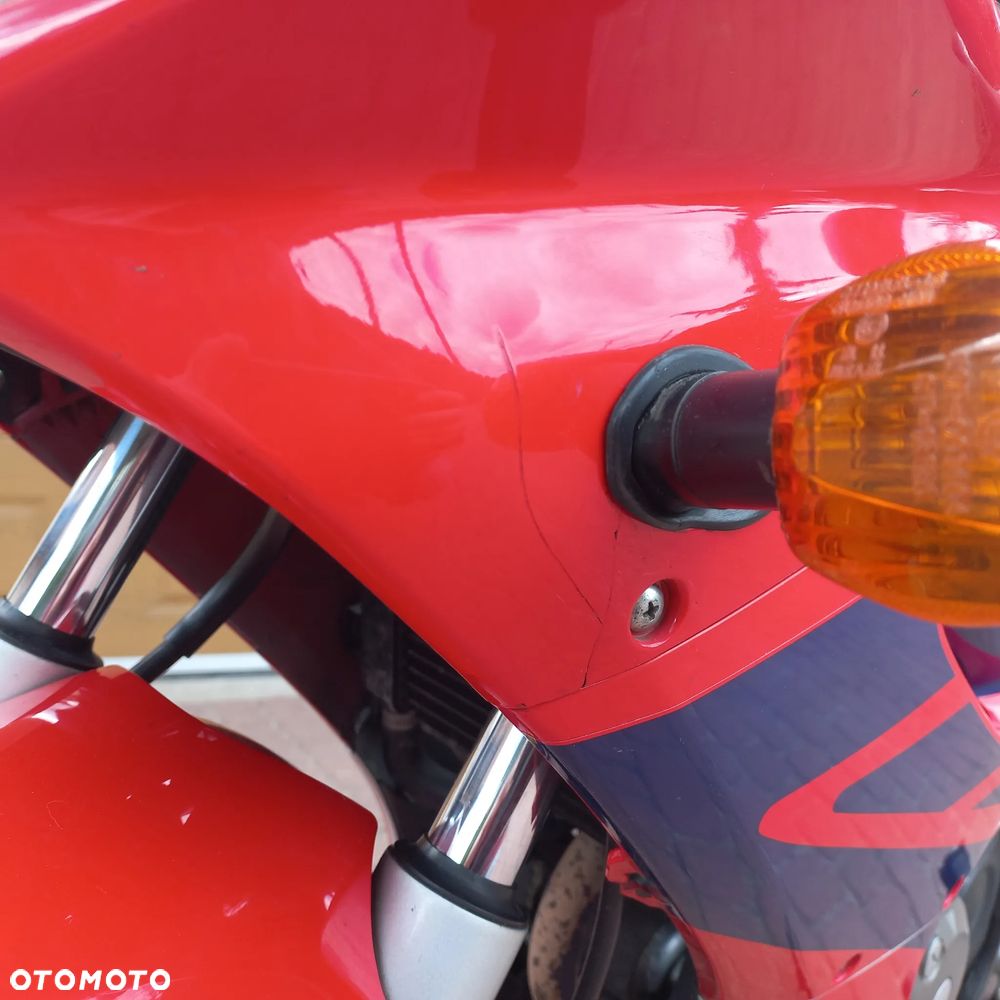Honda CBR - 23