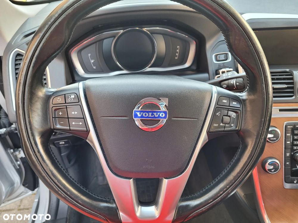 Volvo XC 60 D4 Drive-E Summum - 19