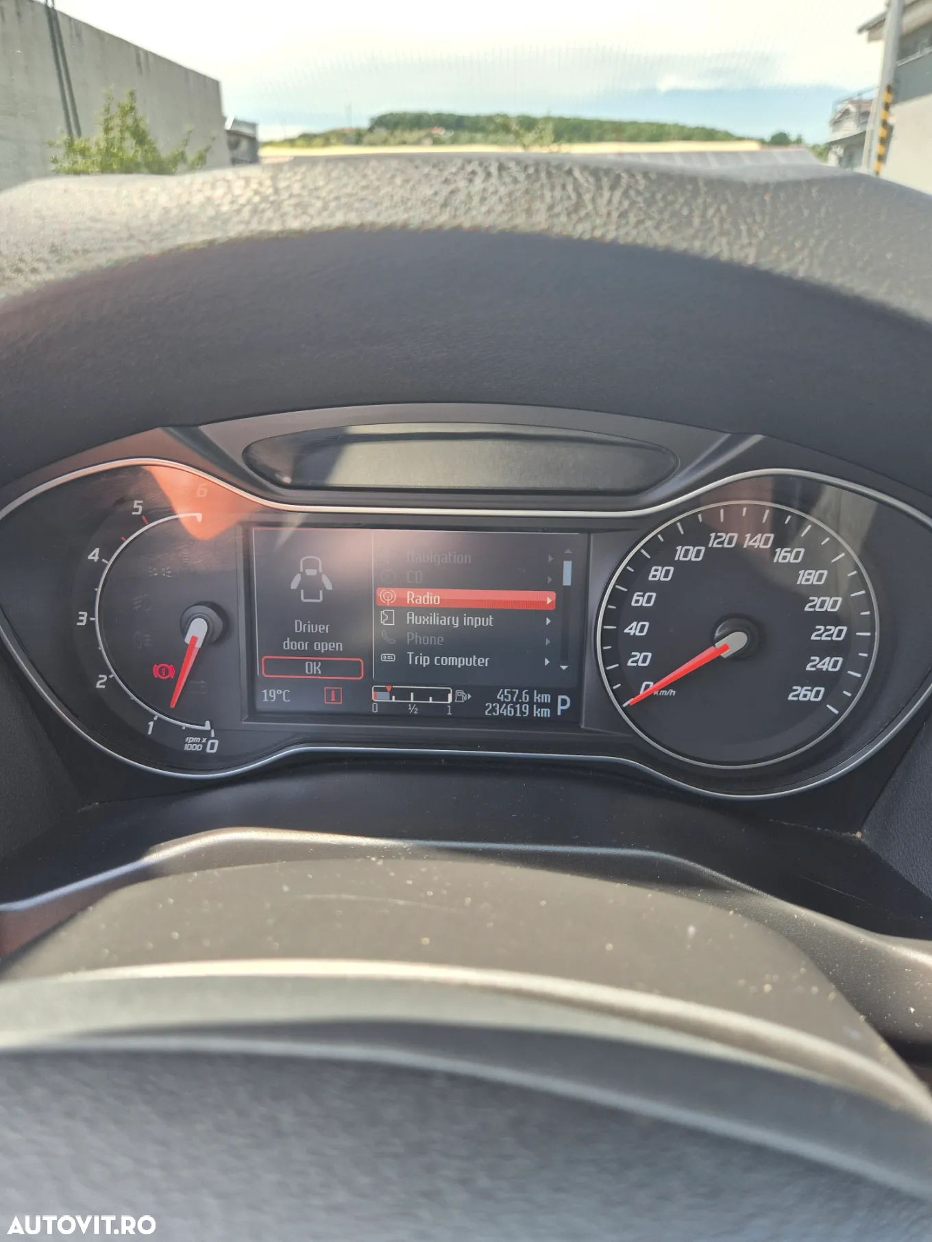 Ford Mondeo 2.0 TDCi Powershift Business Class - 11
