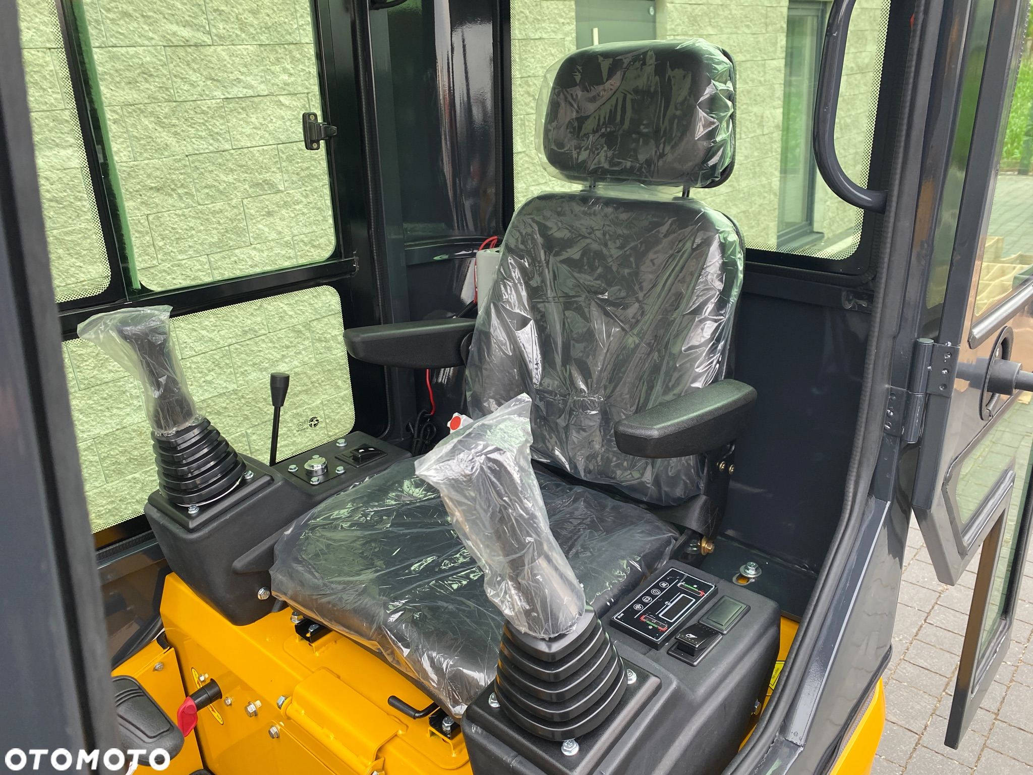 Inny Minikoparka 1.6T | Silnik Kubota | Nowa powystawowa | 4 Łyżki | Ramię skrętne | - 18