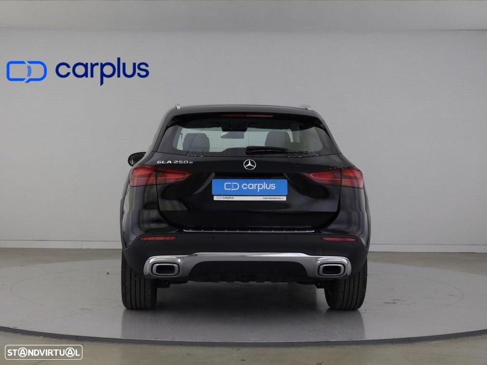 Mercedes-Benz GLA 250 e 8G-DCT Progressive - 6