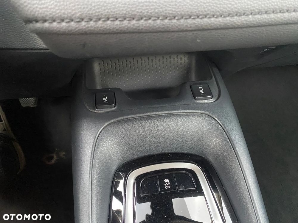 Toyota Corolla 1.5 Comfort - 9