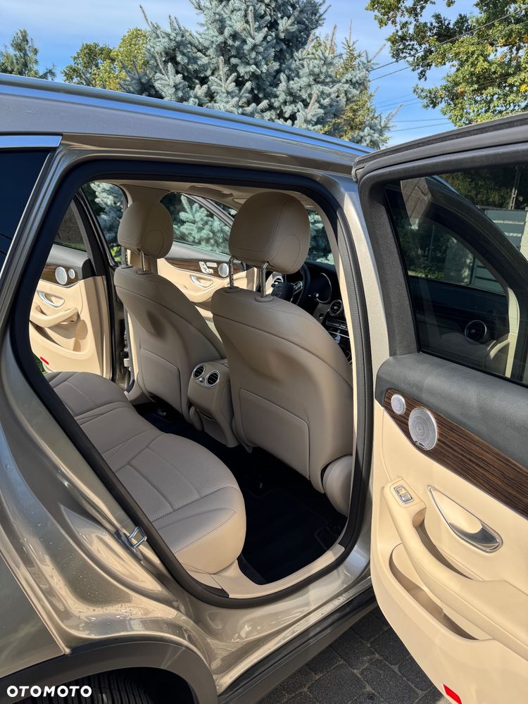 Mercedes-Benz GLC 300 4-Matic - 13