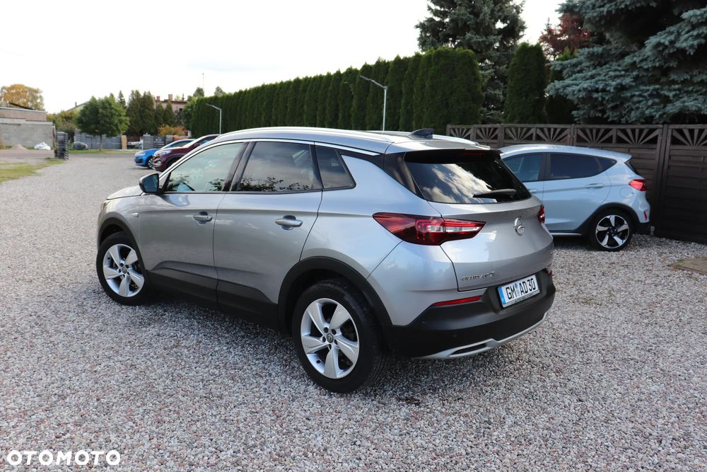 Opel Grandland X 1.5 D Start/Stop Business Elegance - 14