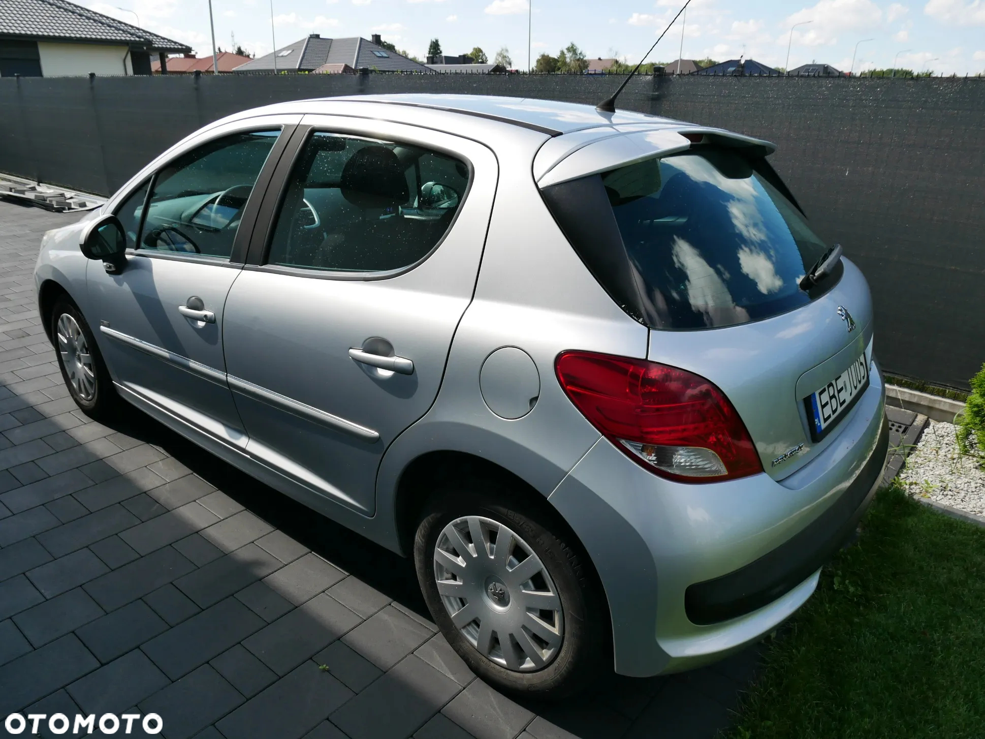 Peugeot 207 1.6 HDi Access 98g - 8
