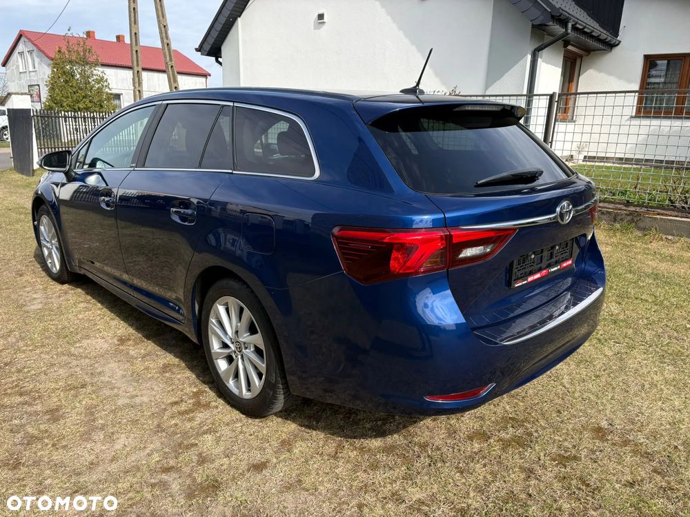 Toyota Avensis Touring Sports 1.8 Edition S+ - 7