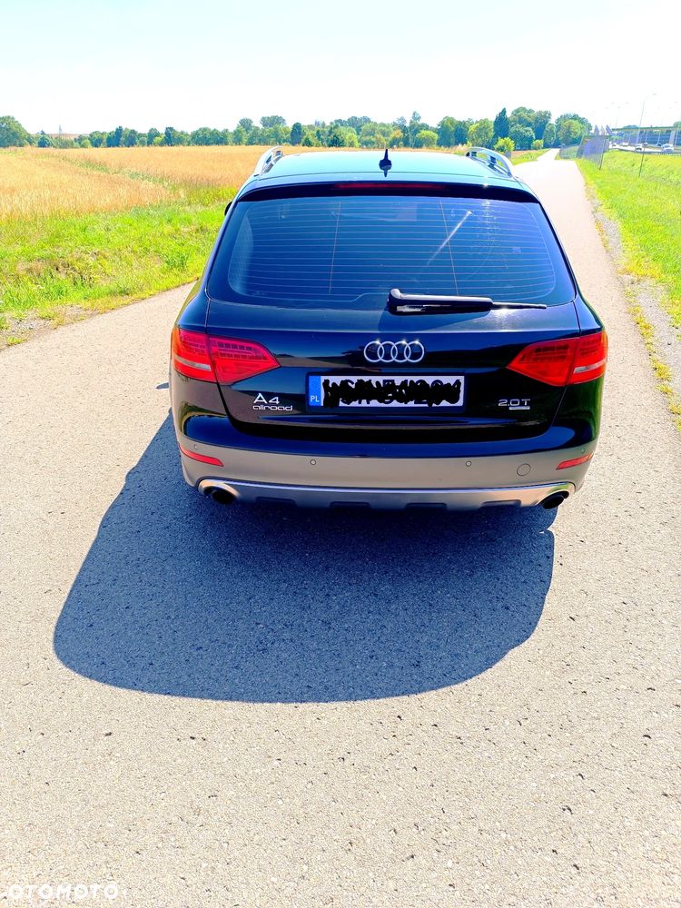 Audi A4 Allroad - 10