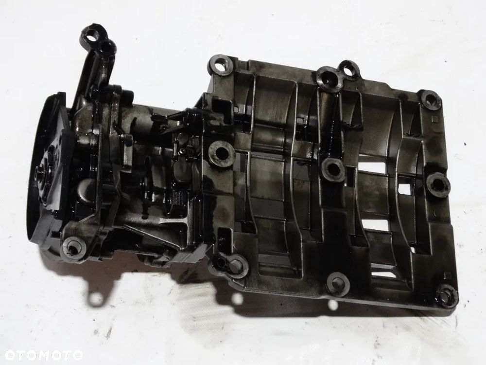 POMPA OLEJU 7798014 BMW E81 E87 E90 E91 E60 E61 N47 2.0D F-VAT - 2