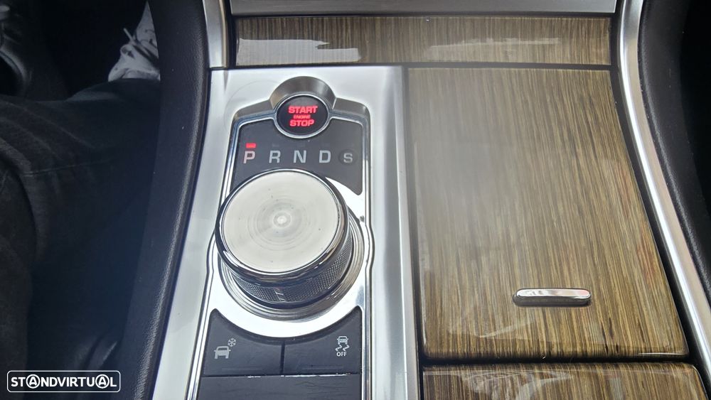 Jaguar XF Sportbrake 2.2 D Premium Luxury - 23