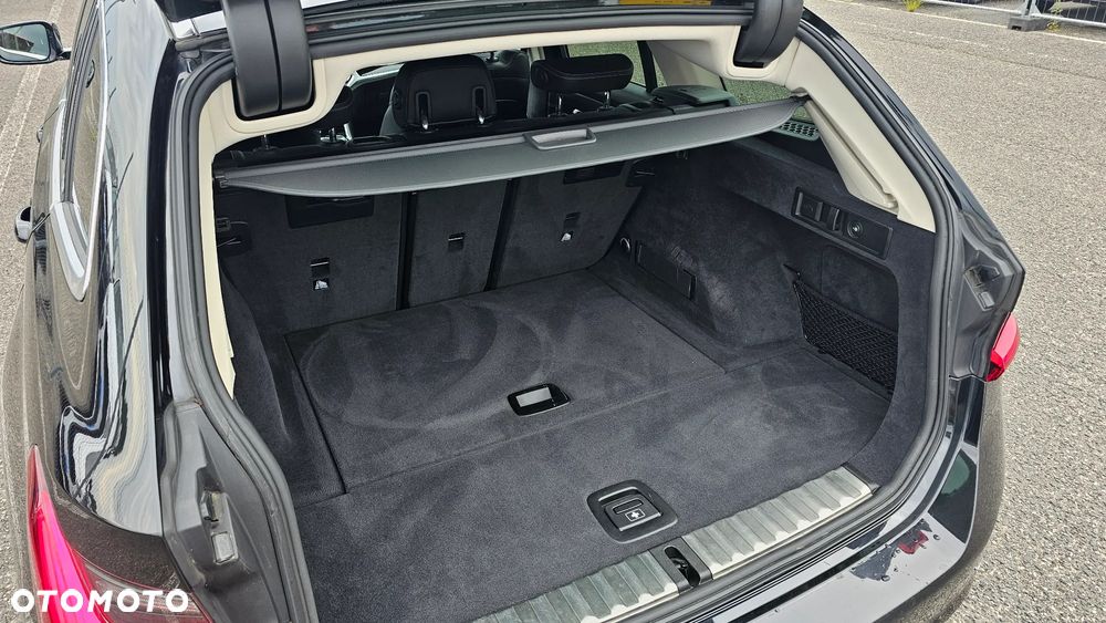 BMW Seria 3 320d xDrive Luxury Line - 12