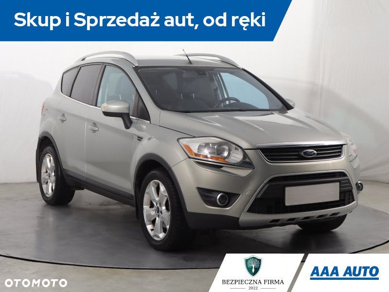 Ford Kuga - 3