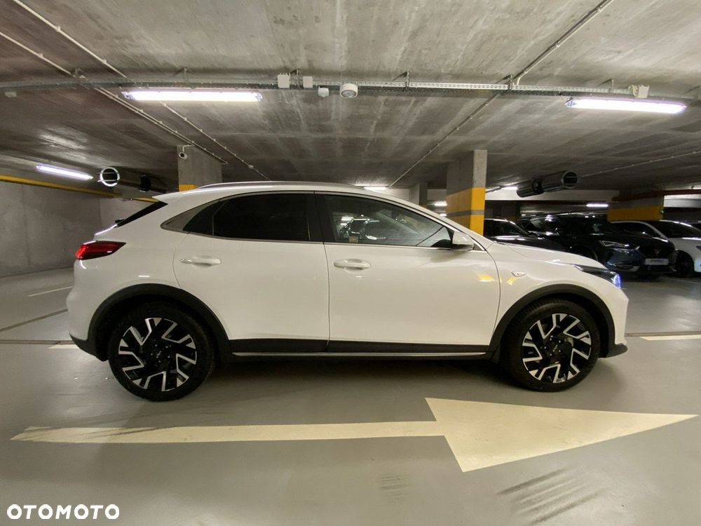 Kia XCeed - 8