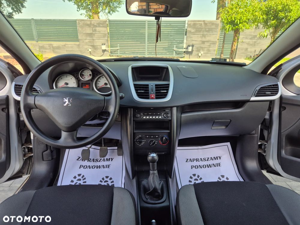 Peugeot 207 - 5