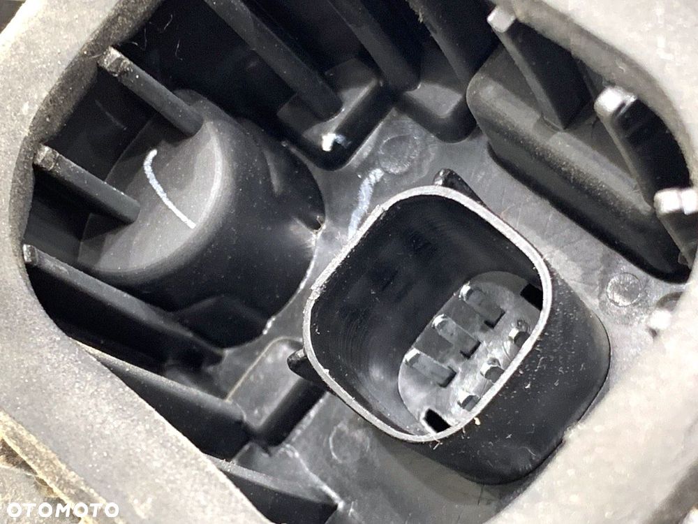 LAMPA PRAWY TYŁ  FORD TOURNEO COURIER B460 nadwozie wielkoprzestrzenne (MPV) 2014 - 2022 1.5 TDCi - 4