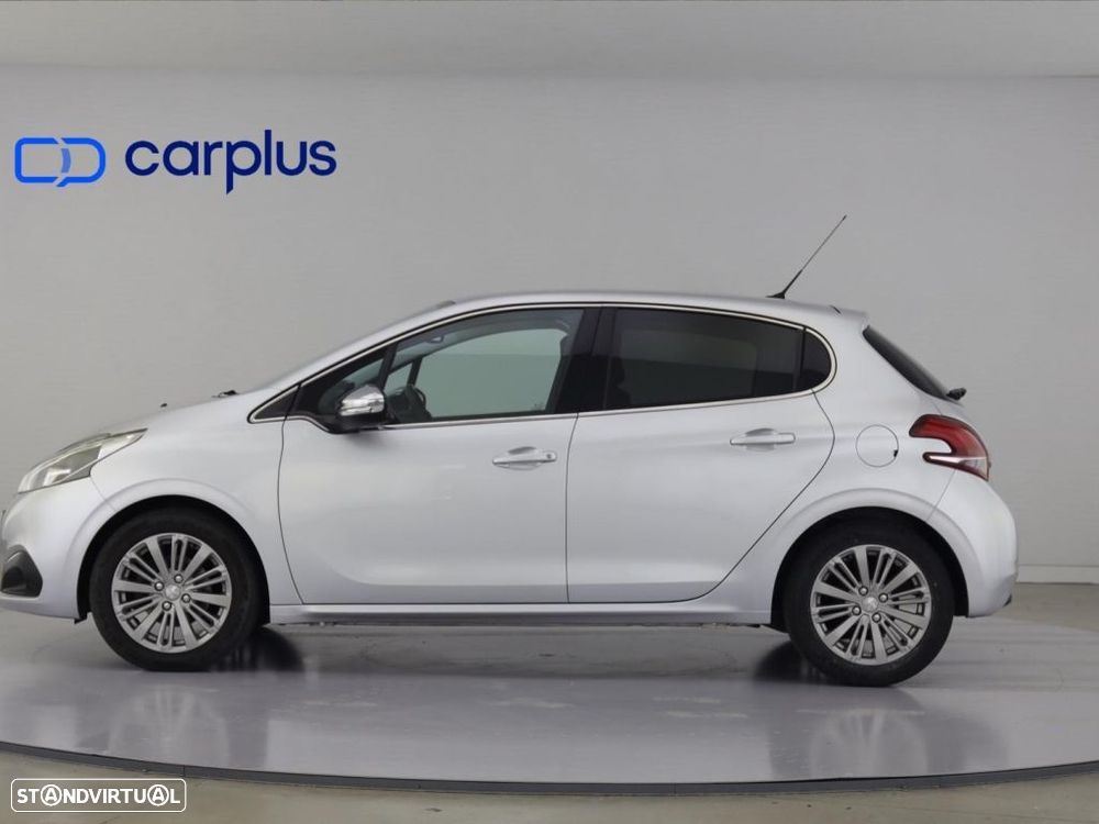Peugeot 208 1.2 PureTech Active - 4