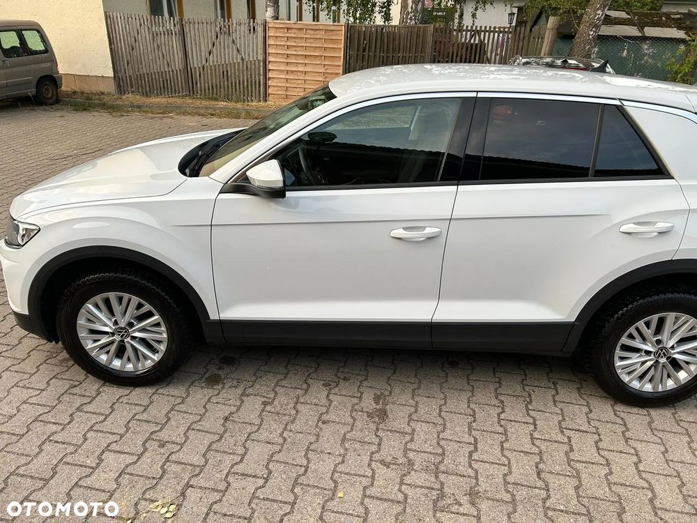 Volkswagen T-Roc - 3