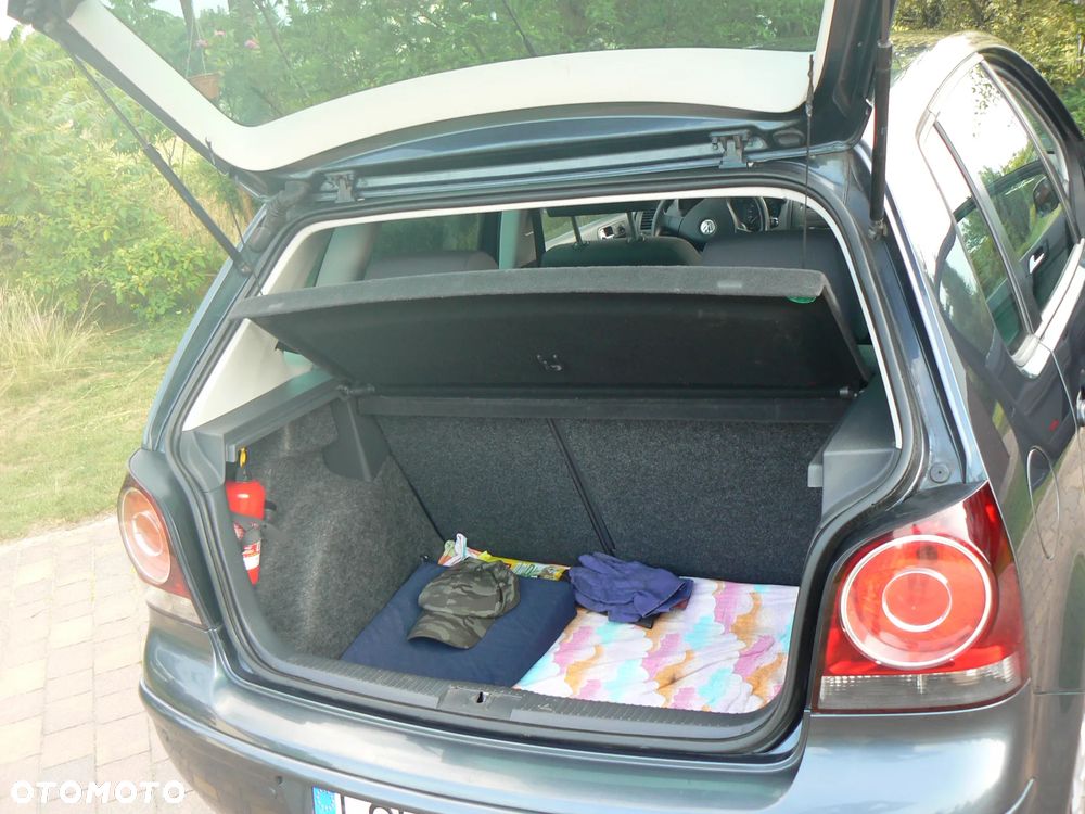Volkswagen Polo 1.4 16V Trendline - 7