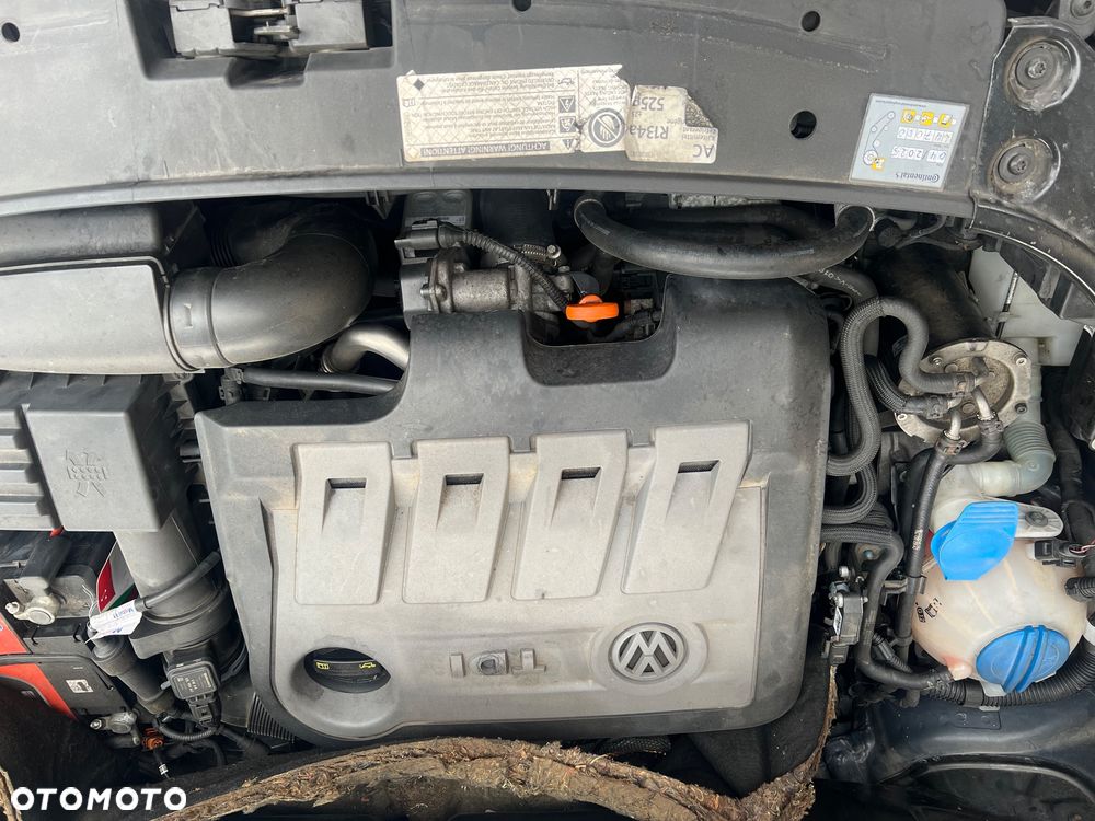 Volkswagen Touran 1.6 TDI DPF Comfortline - 15