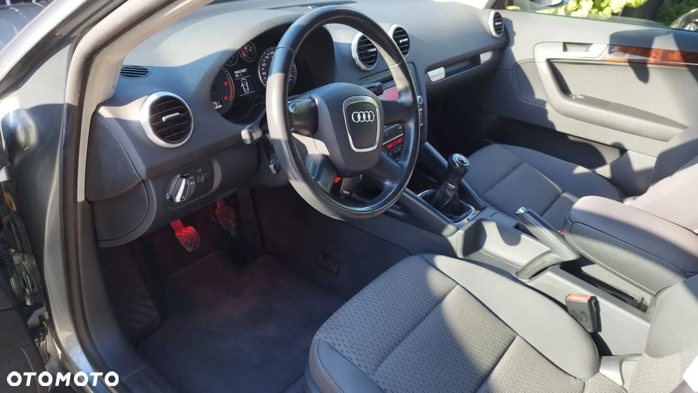 Audi A3 Sportback 2.0 TDI DPF Attraction - 22