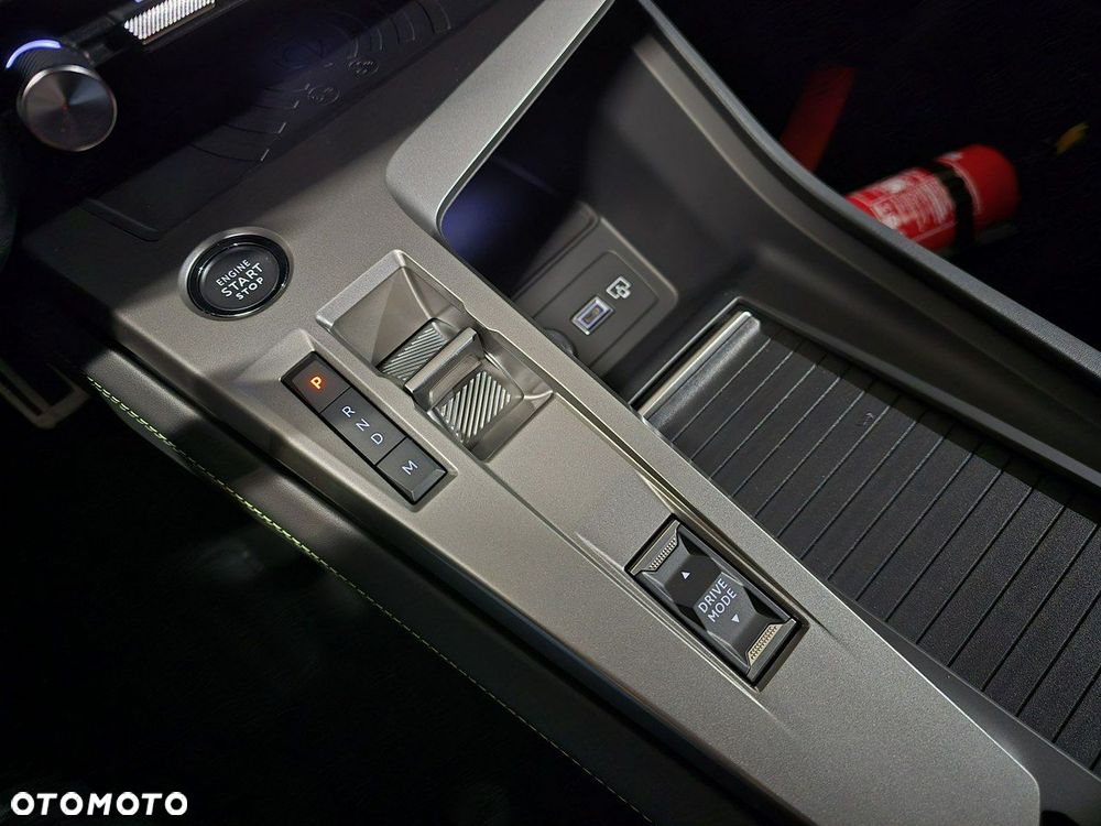 Peugeot 408 - 27
